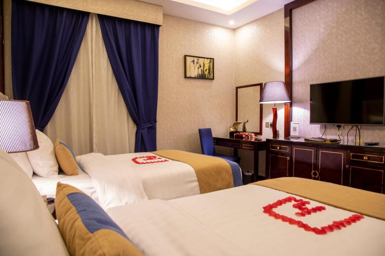 فندق هوليداي الخليج الرياض - Holiday Al Khaleej Hotel Εξωτερικό φωτογραφία