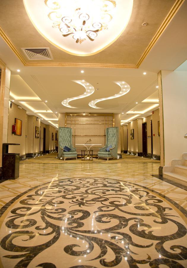 فندق هوليداي الخليج الرياض - Holiday Al Khaleej Hotel Εξωτερικό φωτογραφία
