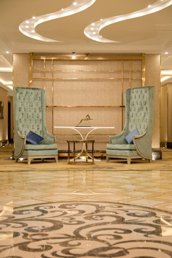 فندق هوليداي الخليج الرياض - Holiday Al Khaleej Hotel Εξωτερικό φωτογραφία